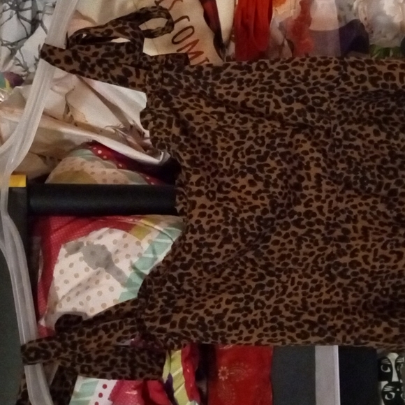 Dress - Picture 2 of 5